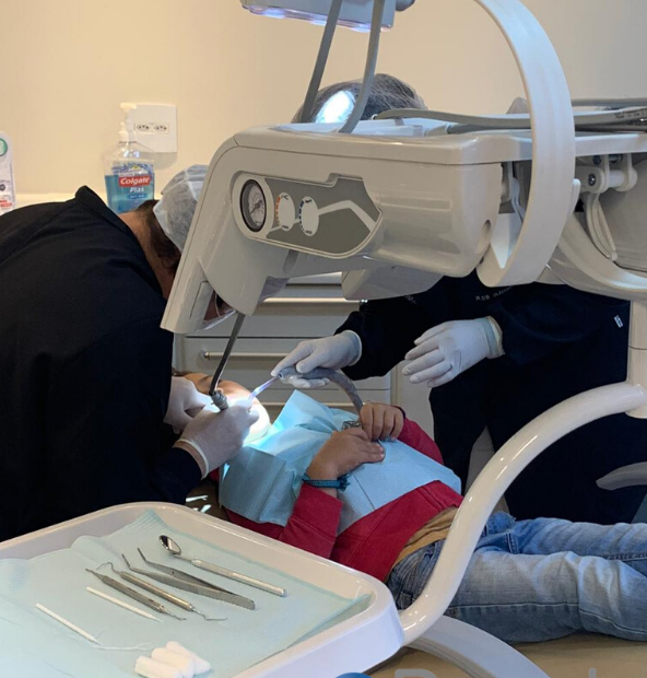 Atendimento odontológico humanizado para crianças na Clínica Odontosense 7